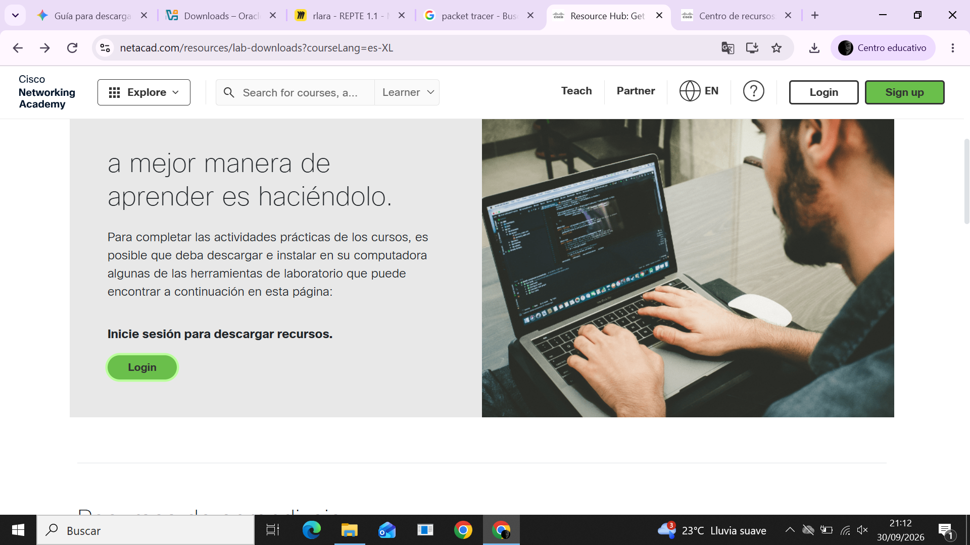 Pàgina de recursos de Netacad amb el botó de Login